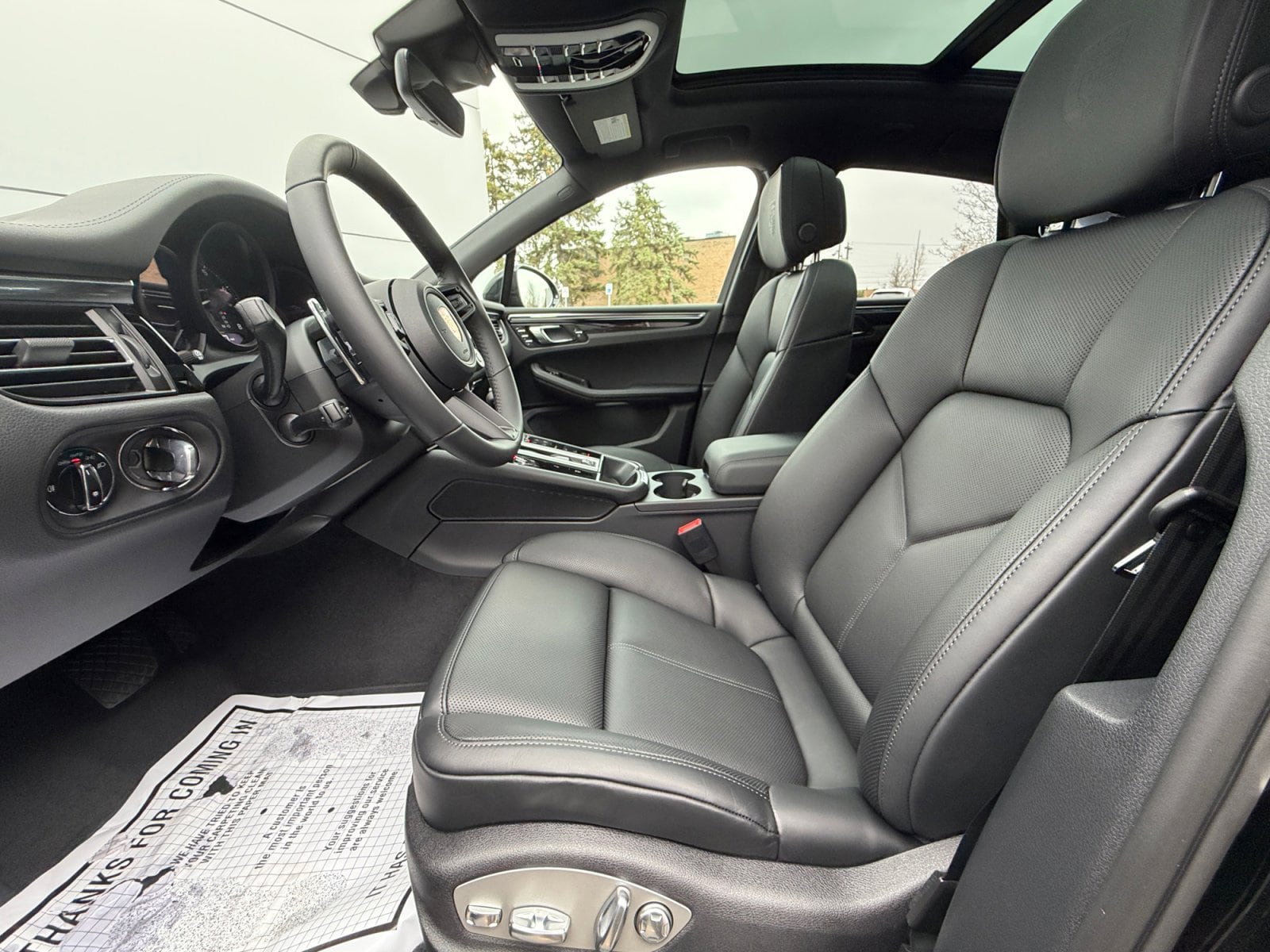 New 2026 Porsche Macan Turbo AWD/4WD image 14
