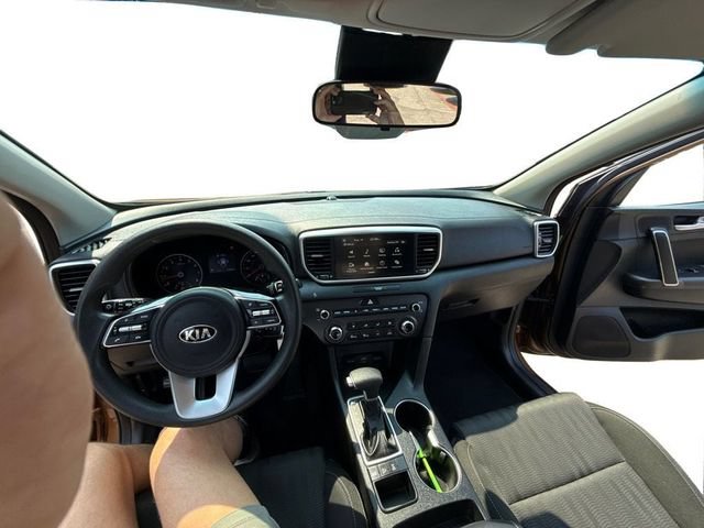 Used 2020 Kia Sportage LX AWD/4WD image 12