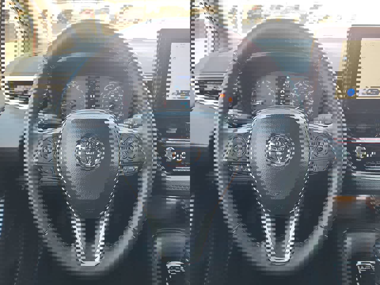 Certified 2025 Toyota Corolla SE image 19