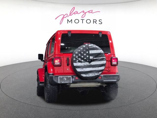 Used 2018 Jeep Wrangler Unlimited Sahara AWD/4WD image 7