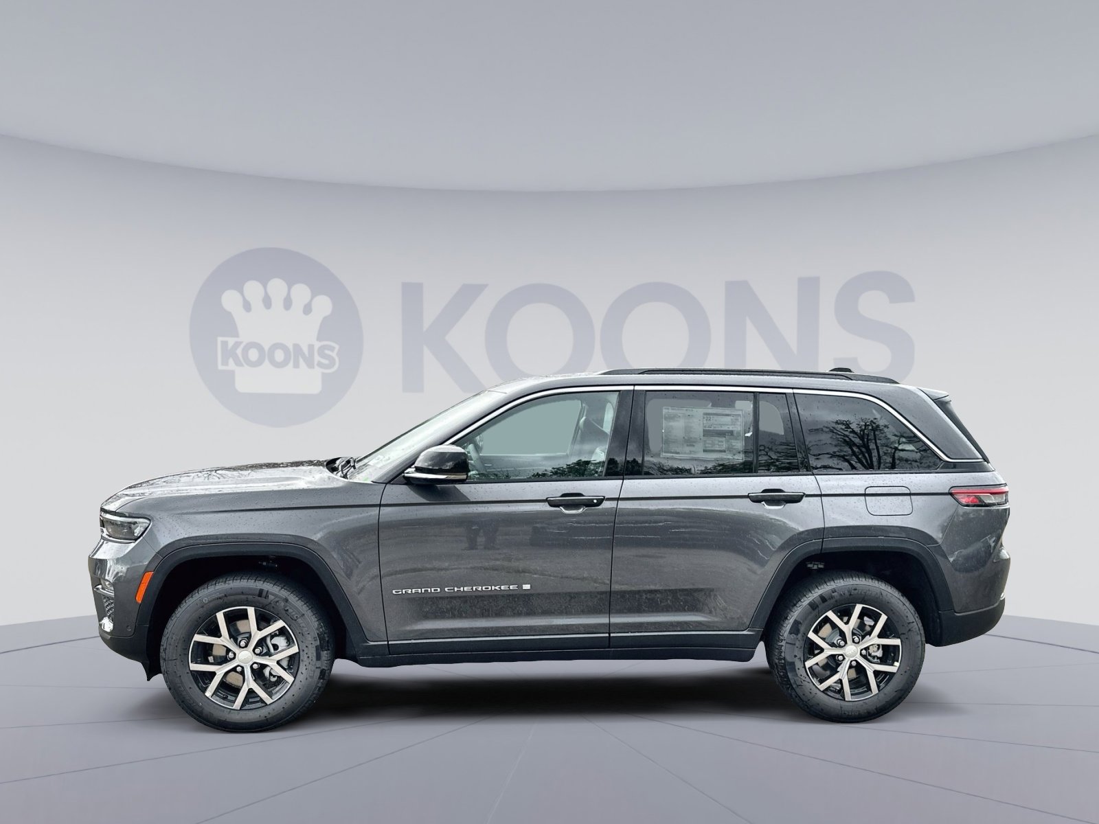 New 2025 Jeep Grand Cherokee Limited w/ Luxury Tech Group II image 2