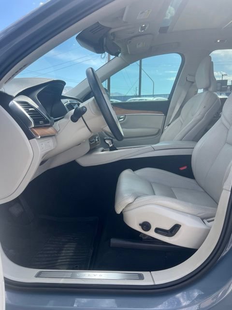 Used 2020 Volvo XC90 T6 Inscription w/ Protection Package Premier AWD/4WD image 21