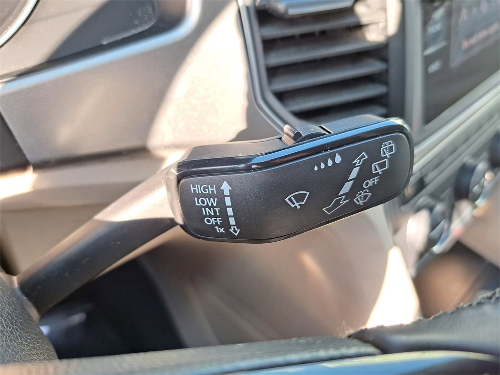 Used 2019 Volkswagen Atlas SE w/ Towing Package image 8