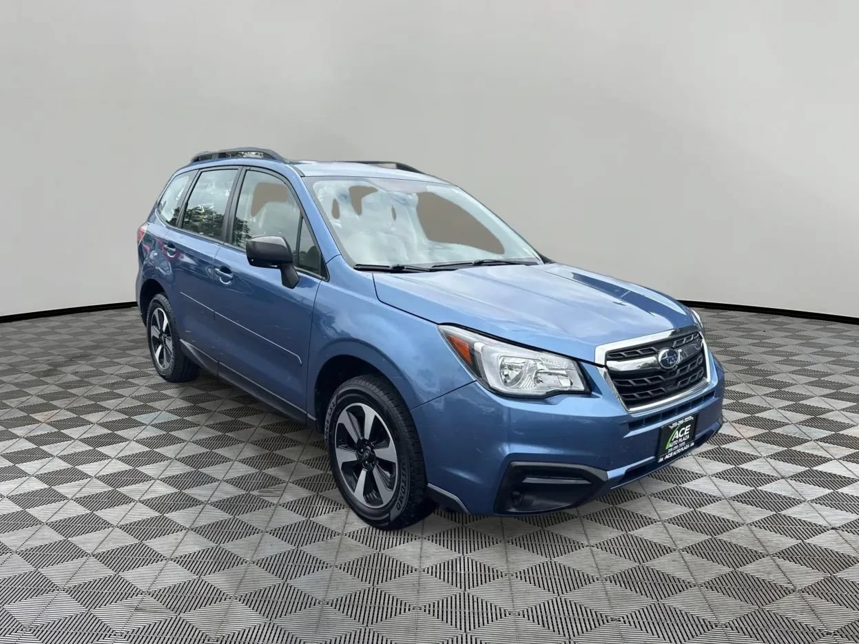 Used 2017 Subaru Forester 2.5i w/ Alloy Wheel Package AWD/4WD image 1