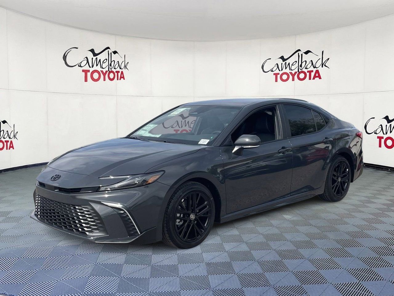 New 2026 Toyota Camry SE FWD image 4