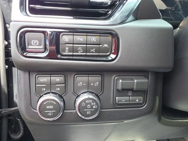 New 2026 GMC Yukon XL Denali w/ Denali Reserve Package AWD/4WD image 25