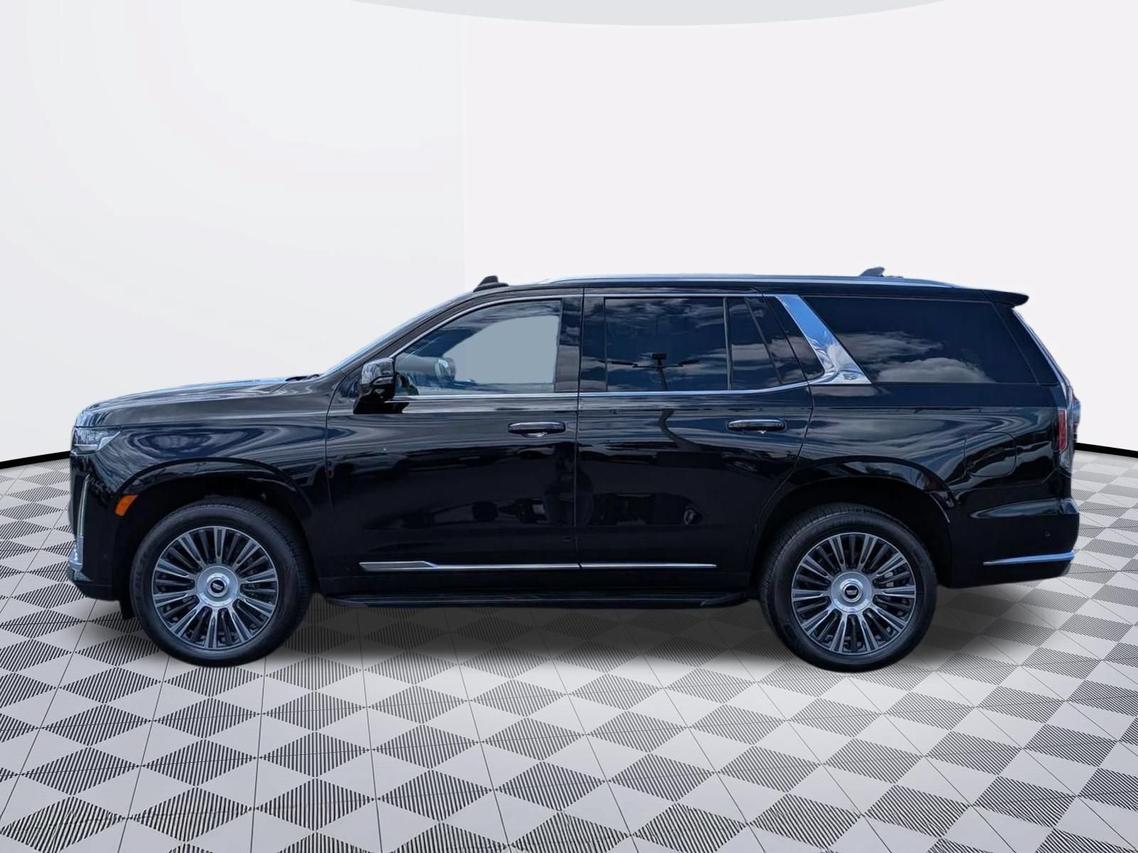 Certified 2023 Cadillac Escalade Premium Luxury AWD/4WD image 8