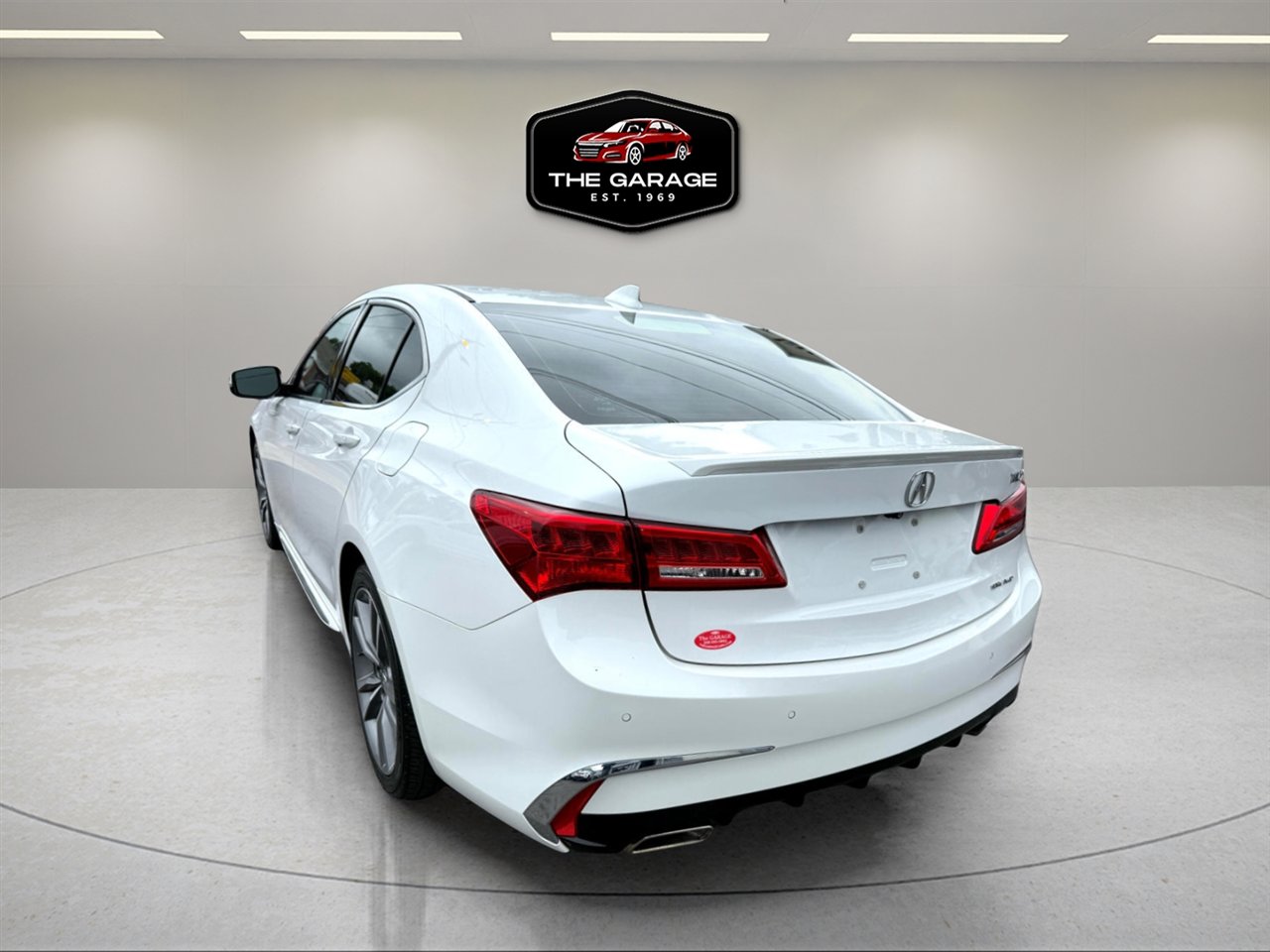 Used 2020 Acura TLX V6 SH-AWD w/ Advance Package image 4