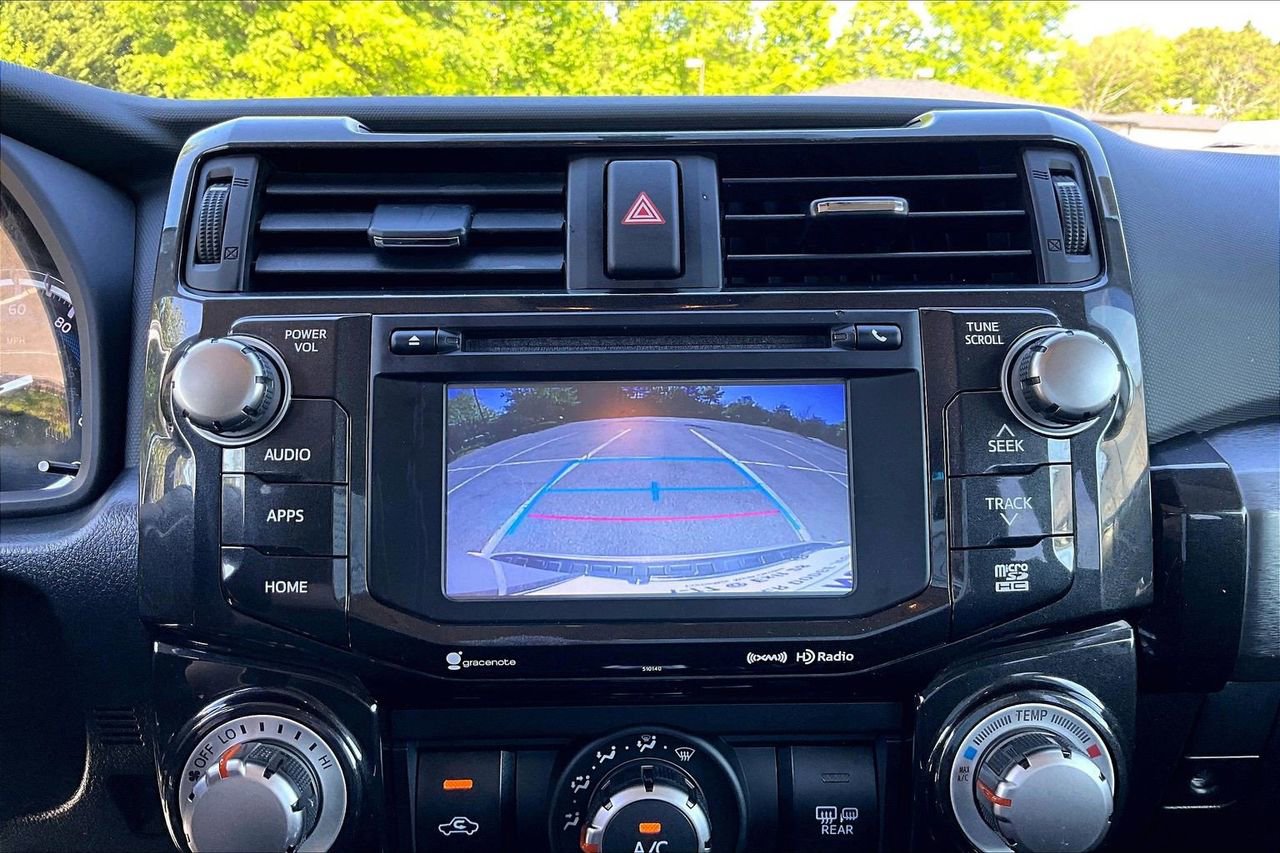 Used 2018 Toyota 4Runner TRD Off-Road image 14