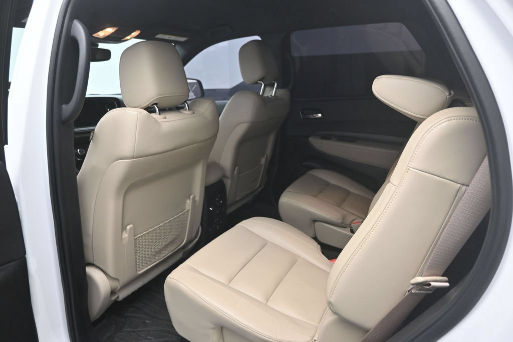Used 2022 Dodge Durango GT RWD image 2