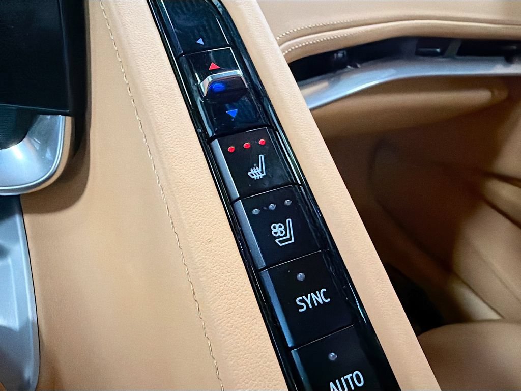 Used 2024 Chevrolet Corvette Z06 RWD image 21