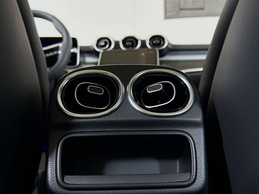 New 2026 Mercedes-Benz C 300 4MATIC Sedan image 26