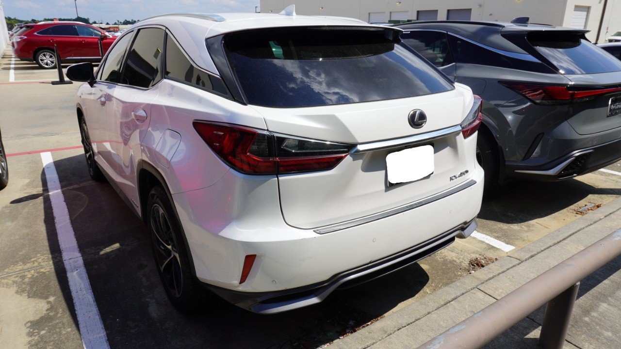 Used 2017 Lexus RX 450h AWD w/ Luxury Package image 6