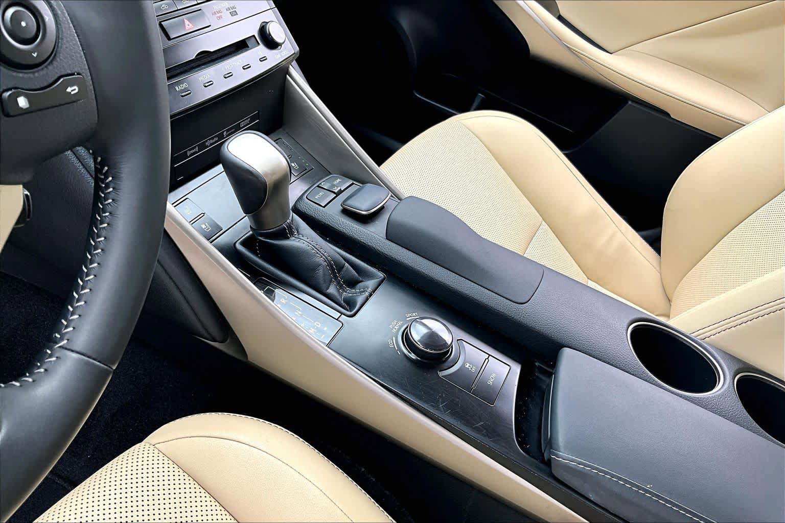 Used 2014 Lexus IS 250 w/ Navigation Package RWD image 14