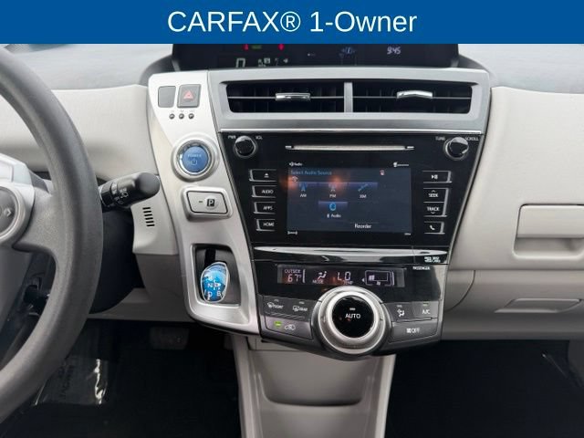 Used 2017 Toyota Prius V Three w/ Carpet Mat Package FWD image 7