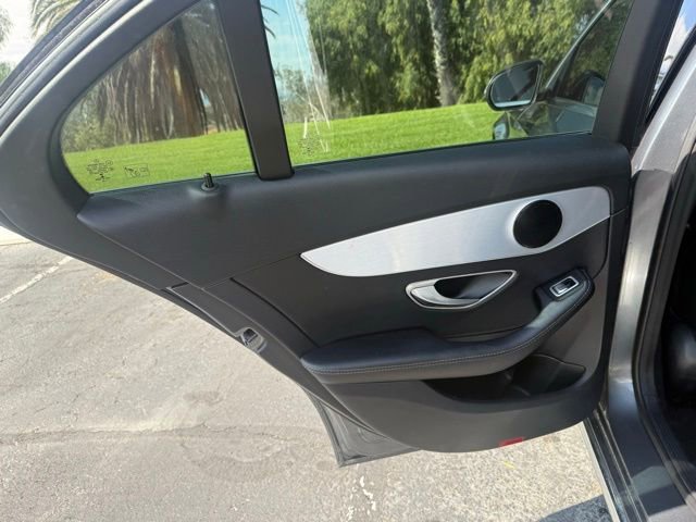 Used 2018 Mercedes-Benz C 300 4MATIC Sedan image 11