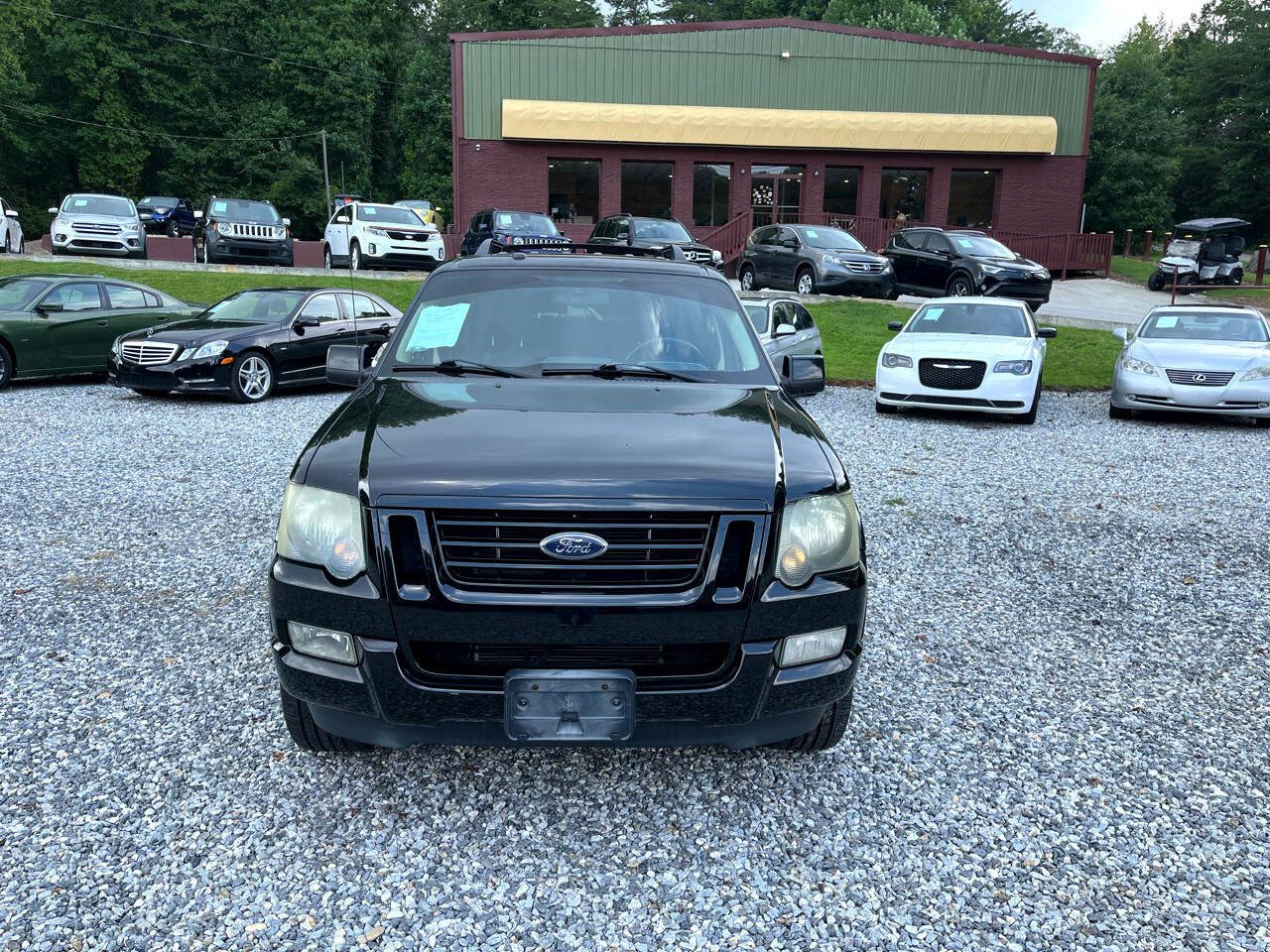 Used 2010 Ford Explorer XLT image 3