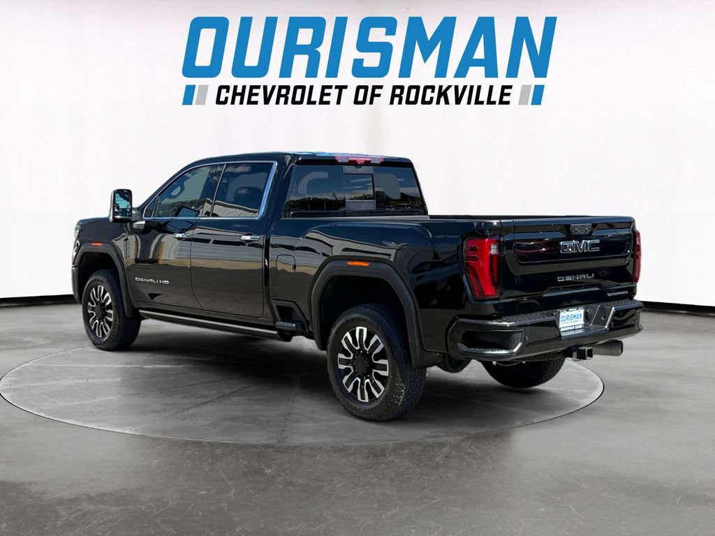 Used 2024 GMC Sierra 2500 Denali Ultimate w/ Max Trailering Package AWD/4WD image 4
