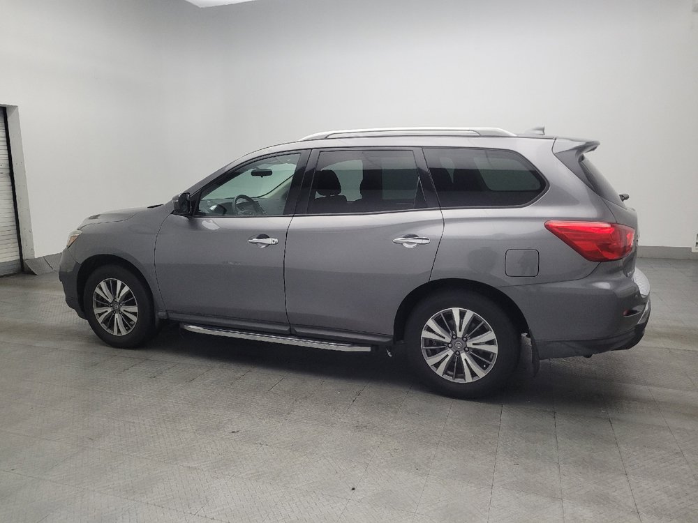 Used 2020 Nissan Pathfinder S FWD image 3