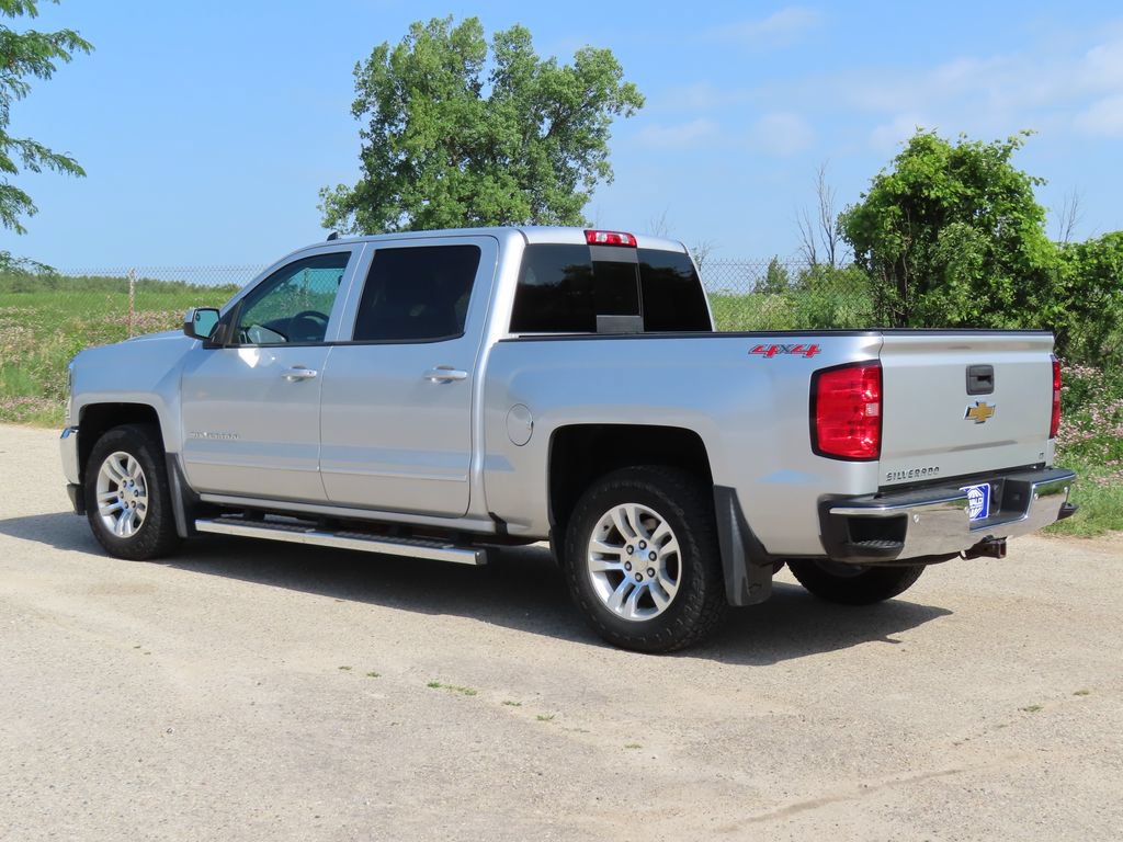 Used 2017 Chevrolet Silverado 1500 LT w/ All Star Edition AWD/4WD image 27