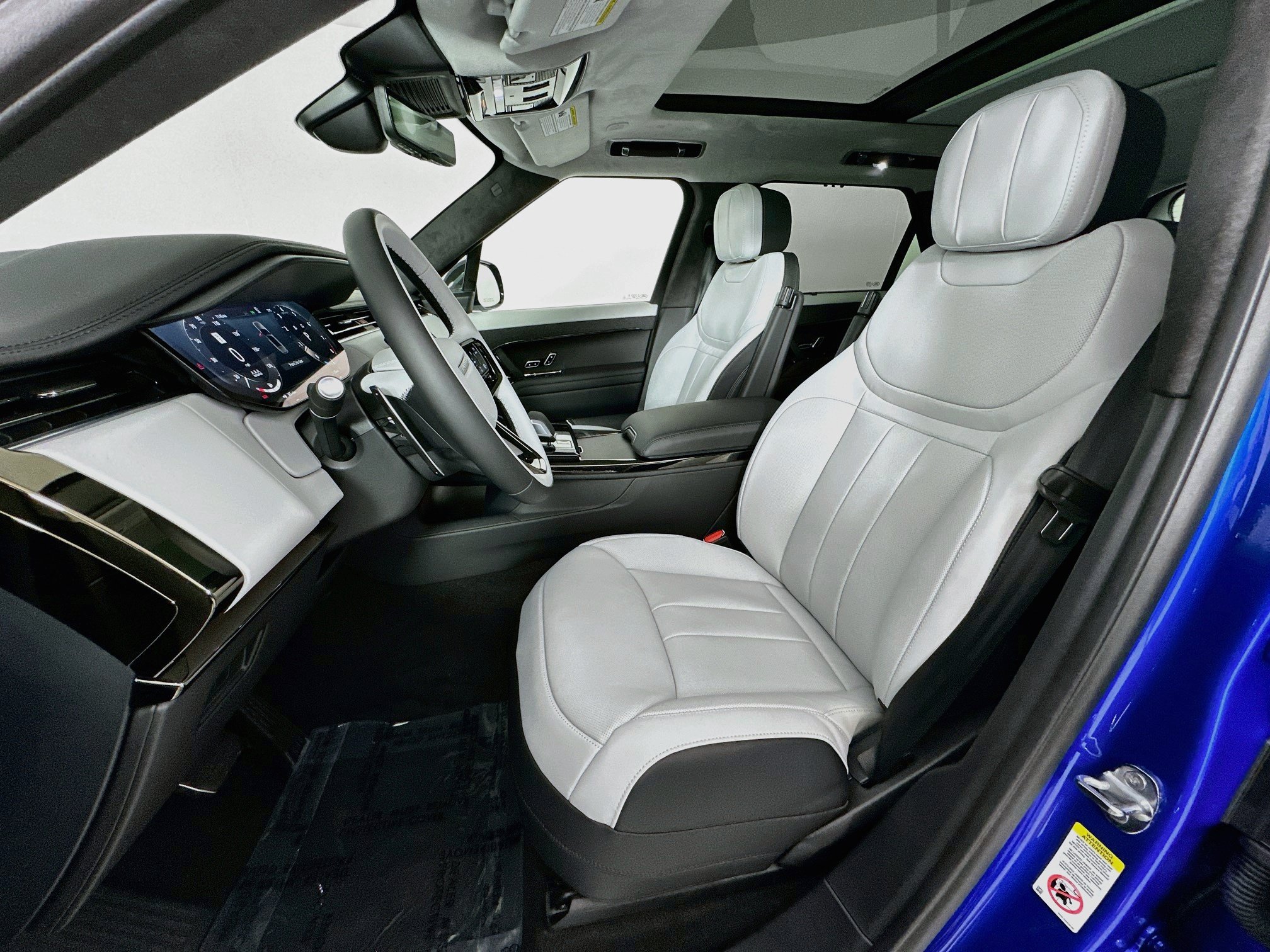 New 2026 Land Rover Range Rover Sport Autobiography AWD/4WD image 18