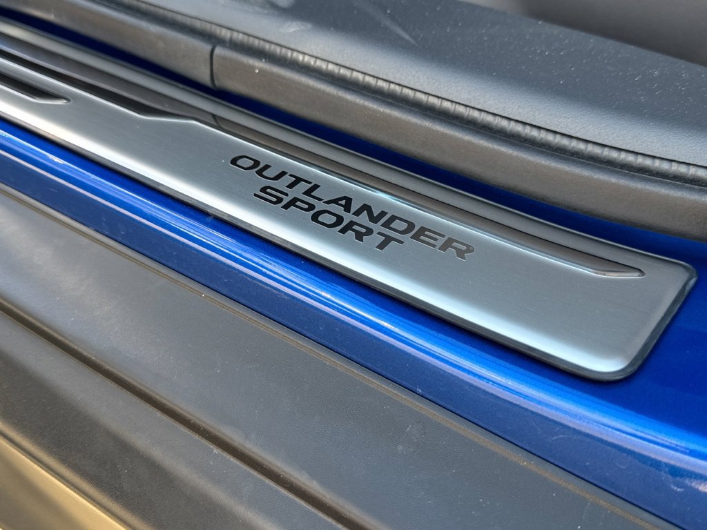 New 2027 Mitsubishi Outlander Sport SE FWD image 23
