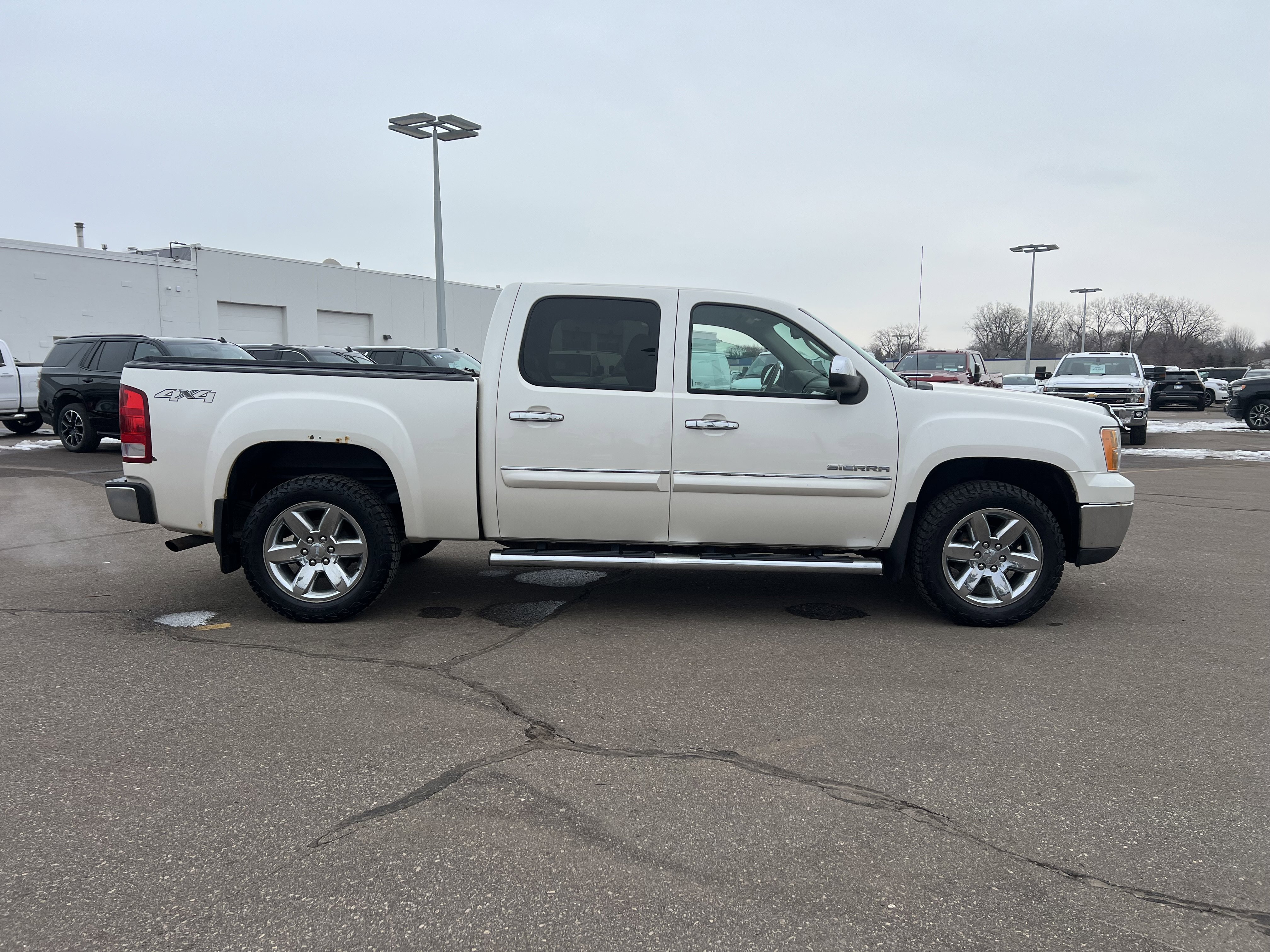 Used 2012 GMC Sierra 1500 SLT image 9