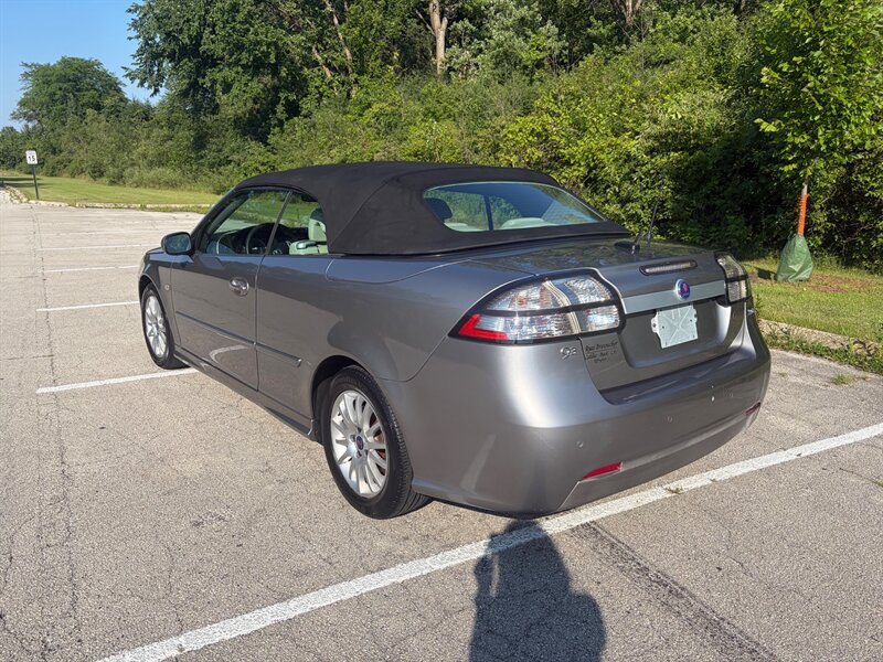 Used 2008 Saab 9-3 2.0T w/ Premium Package FWD image 7