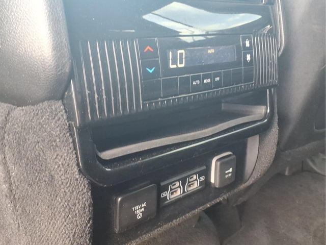 Used 2022 Jeep Wagoneer Series II RWD image 21