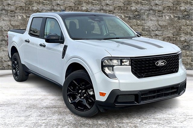 New 2025 Ford Maverick XLT w/ XLT Luxury Package