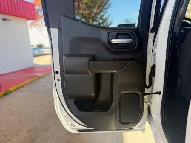 Used 2020 Chevrolet Silverado 1500 LT w/ Convenience Package image 14