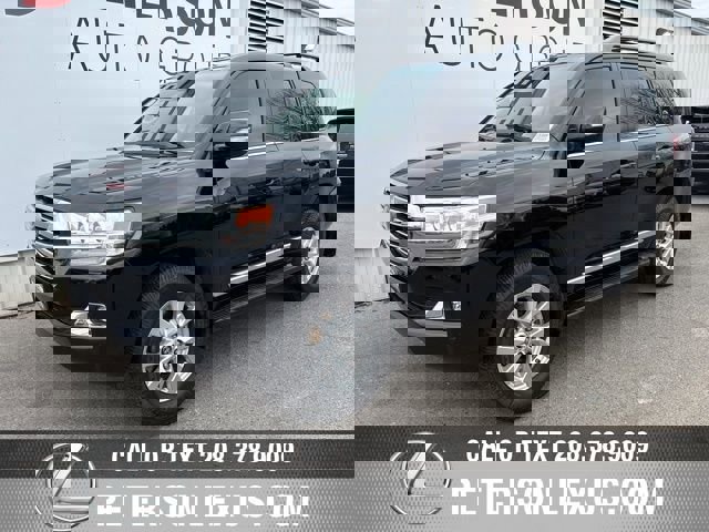 Used 2016 Toyota Land Cruiser image 8