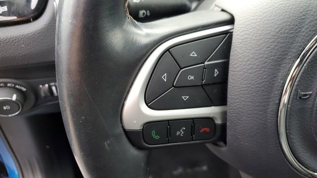 Certified 2019 Jeep Compass Limited image 10