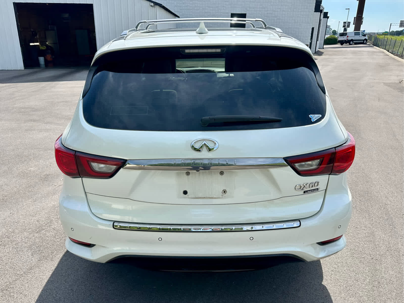 Used 2019 INFINITI QX60 Luxe w/ Limited Package FWD image 6