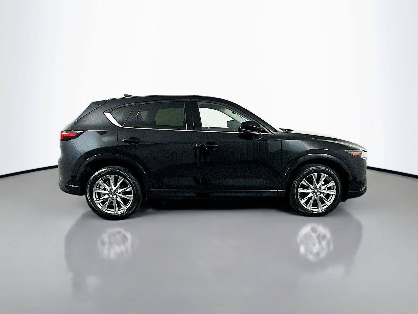 Used 2025 MAZDA CX-5 AWD 2.5 S w/ Premium Plus Pkg image 18