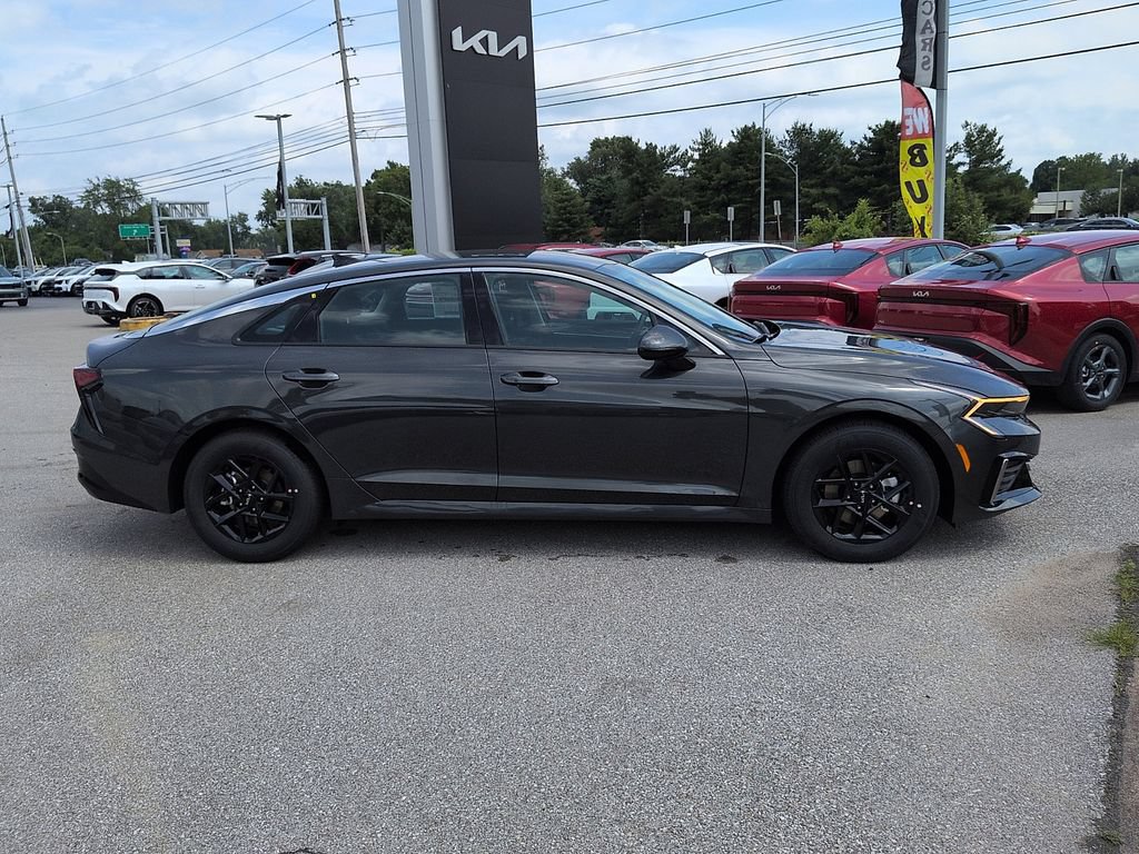 New 2026 Kia K5 LXS FWD image 2