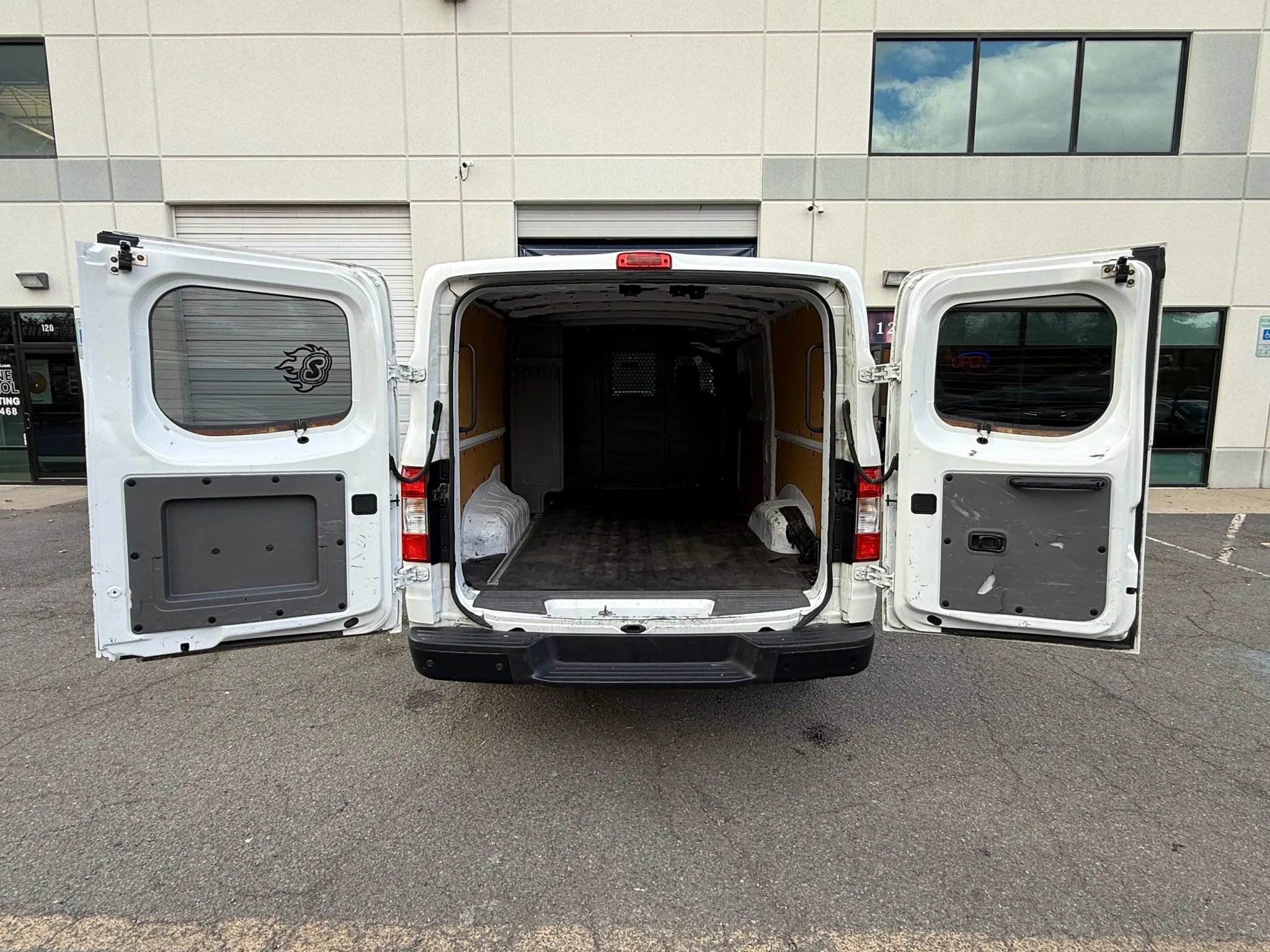 Used 2019 Nissan NV 1500 SV w/ Navigation Package image 31