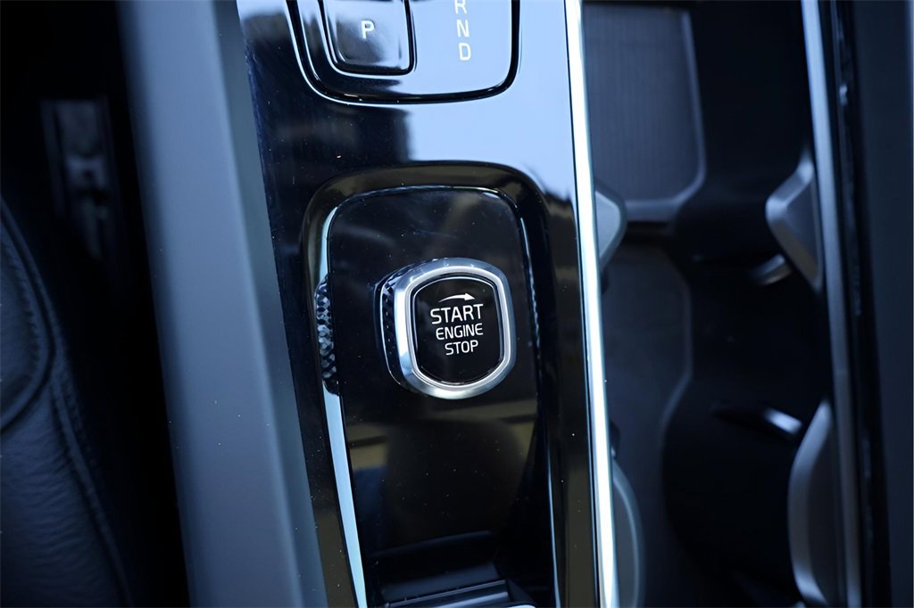 Used 2024 Volvo S60 B5 Plus w/ Climate Package image 26