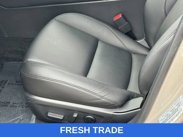 Used 2025 MAZDA MAZDA3 s image 14