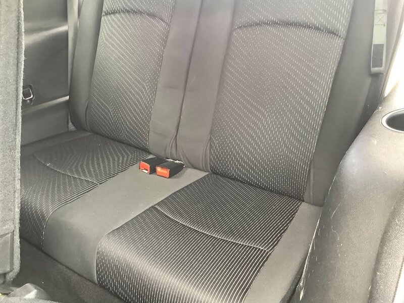 Used 2018 Dodge Journey SE w/ Connectivity Group FWD image 13