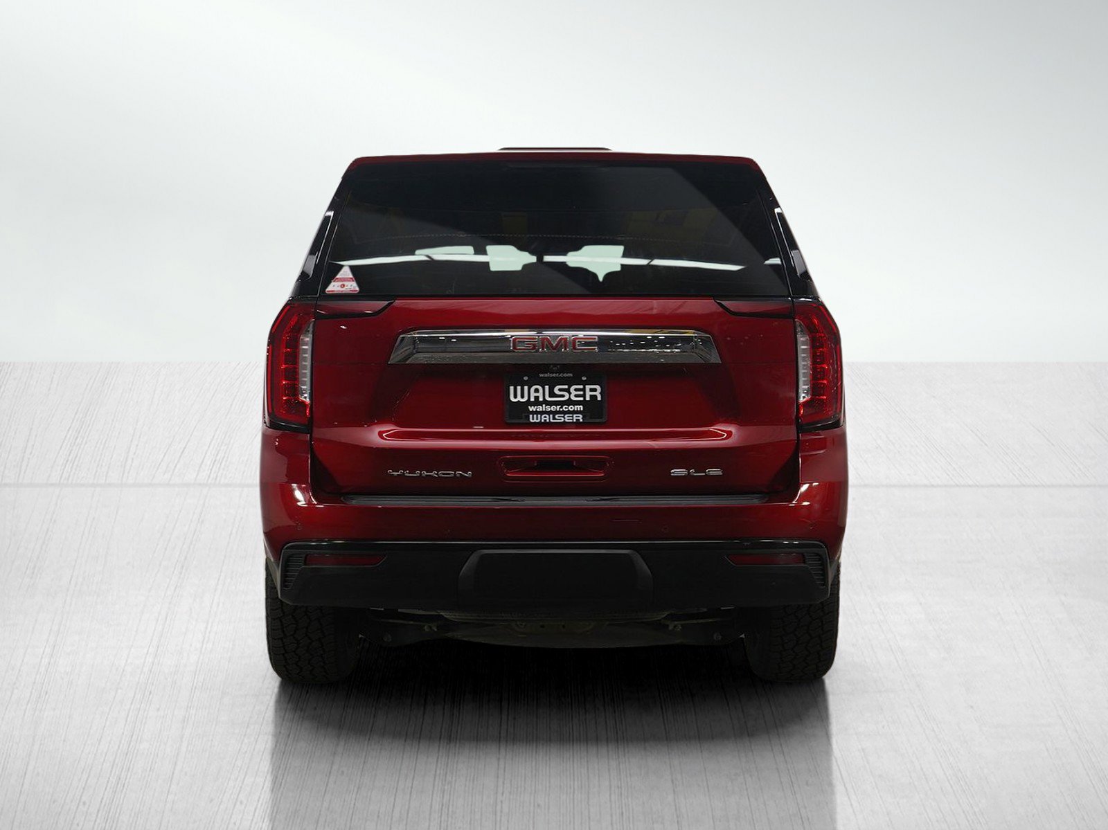 Used 2023 GMC Yukon SLE AWD/4WD image 5