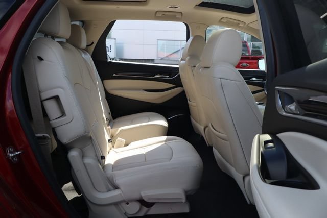 Used 2023 Buick Enclave Essence w/ Experience Buick Package AWD/4WD image 31