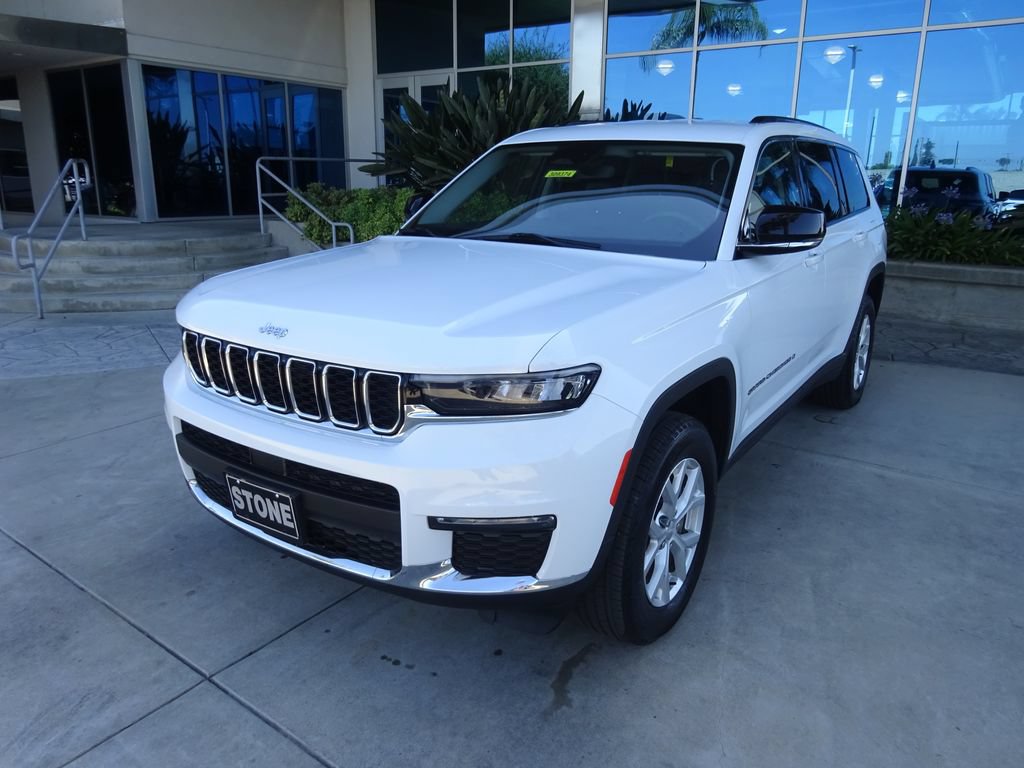 Used 2023 Jeep Grand Cherokee L Limited AWD/4WD image 3