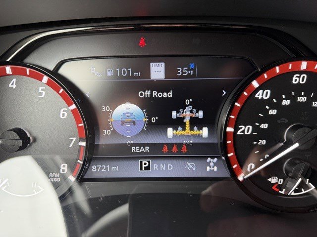 Used 2024 Nissan Frontier PRO-4X w/ Technology Package image 16