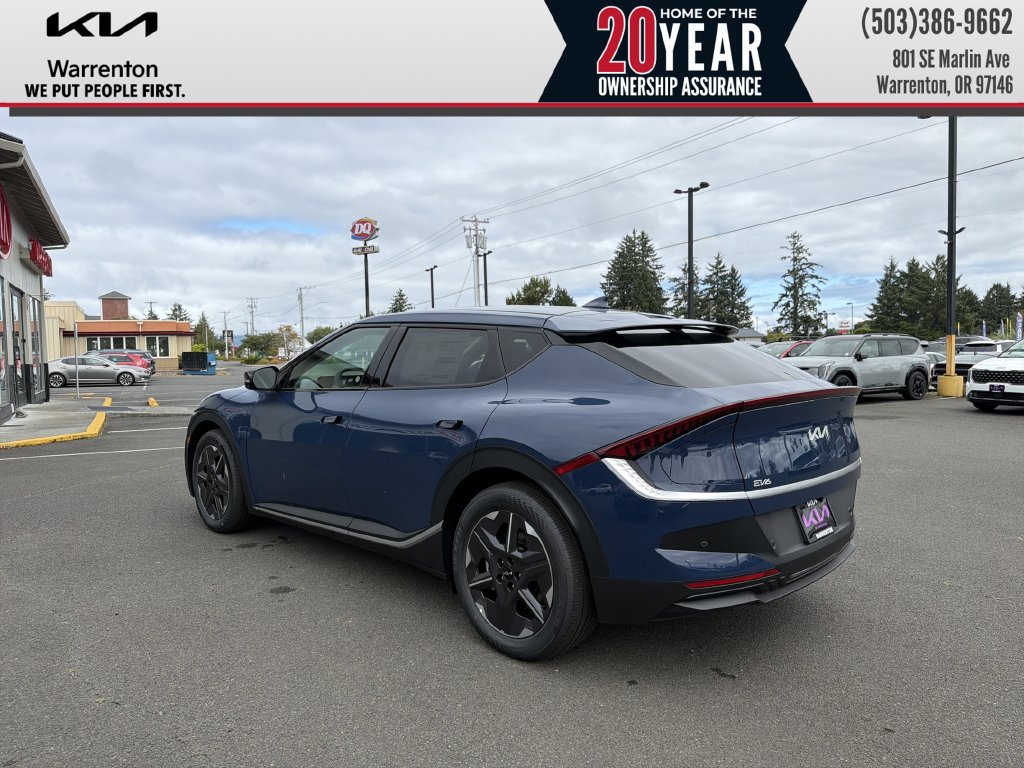 New 2026 Kia EV6 Light AWD/4WD image 4
