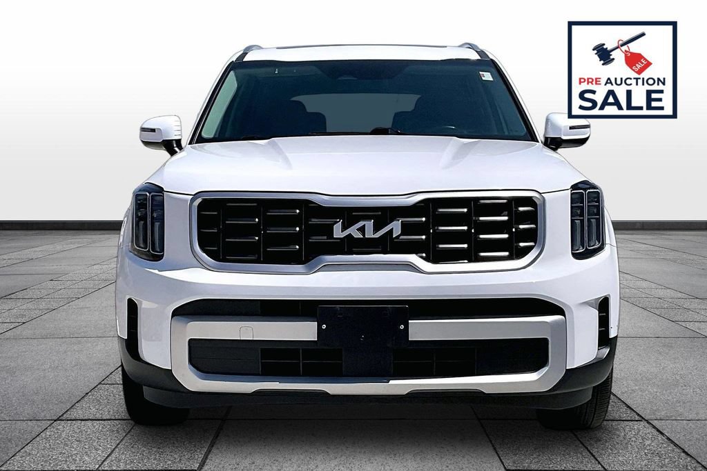 Used 2025 Kia Telluride S AWD/4WD image 3