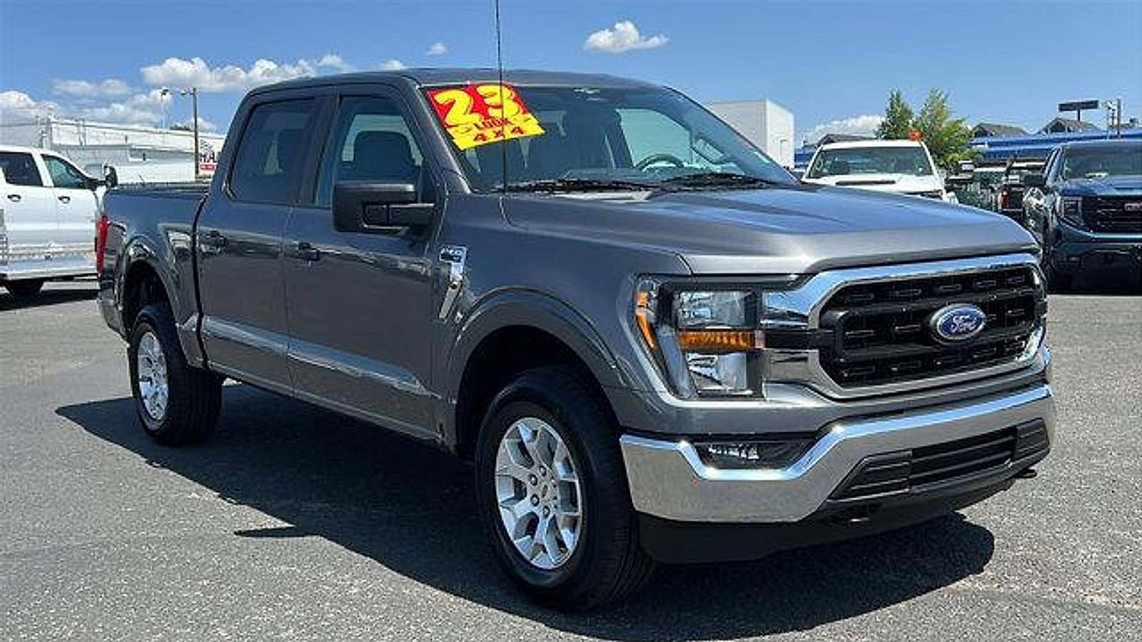 Used 2023 Ford F150 XLT image 3