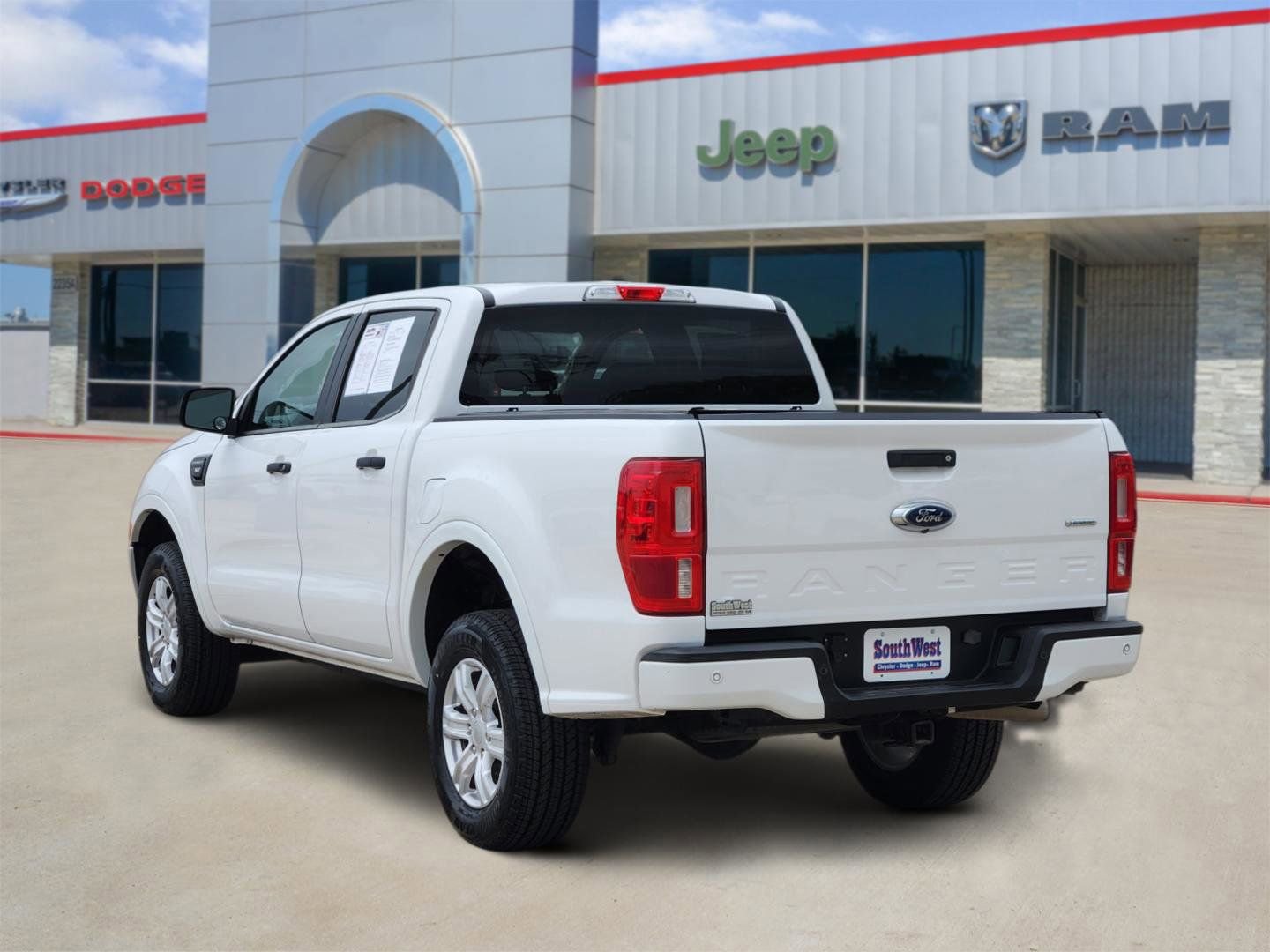 Used 2019 Ford Ranger XLT w/ Equipment Group 301A Mid image 4