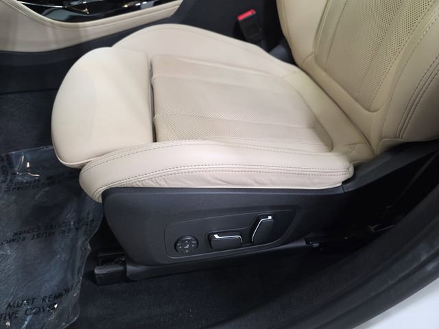 Certified 2025 BMW X4 xDrive30i AWD/4WD image 26