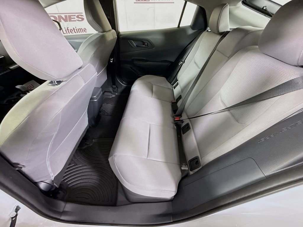 Used 2026 Toyota Prius LE image 25